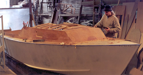 Custom cold-molded wooden boat building The 20' Coho